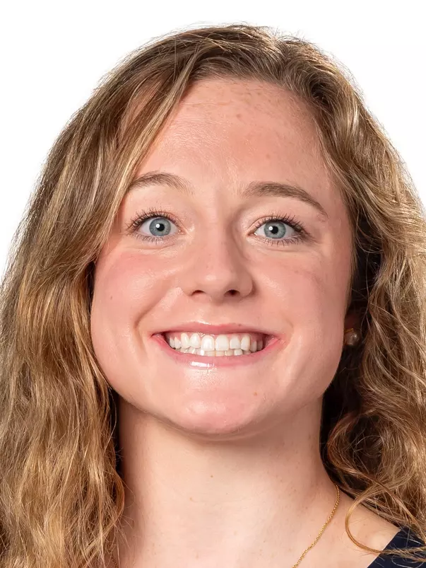 Alexa Connors Headshot