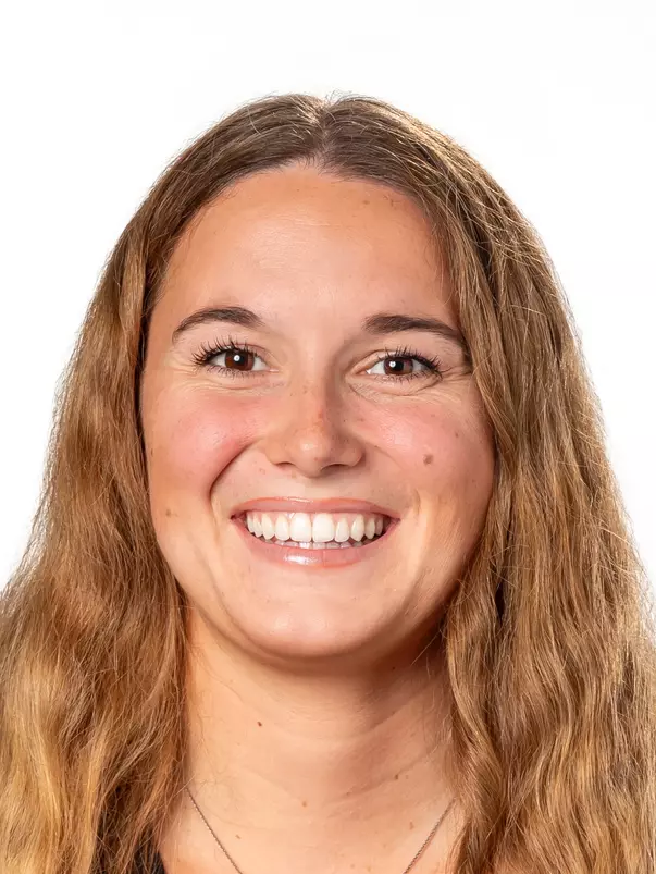 Petra Mijic Headshot