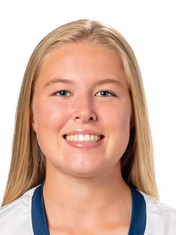 Emma Kroneberger Headshot