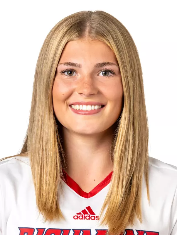 Gwen Howell Headshot