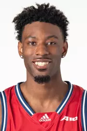 Isaiah Bigelow headshot