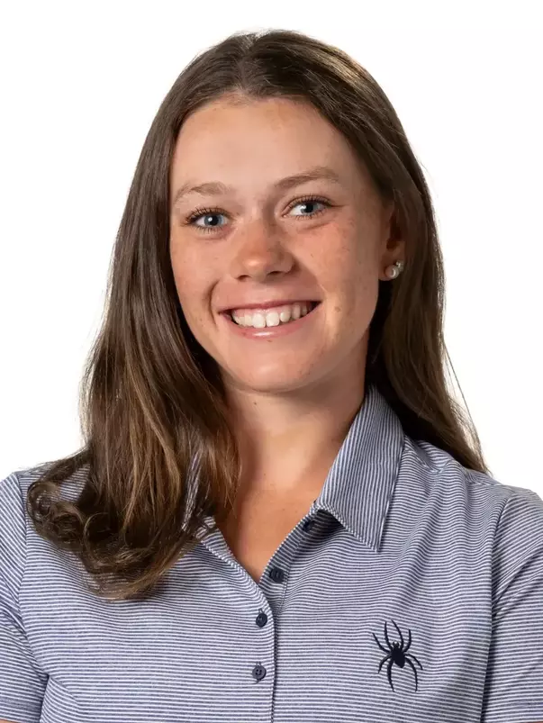 Hannah Lydic headshot