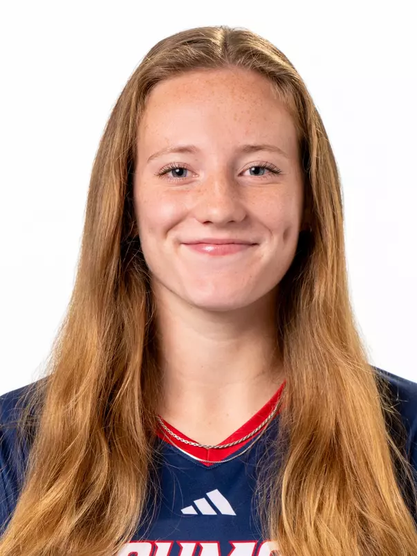 Marisa Snee Headshot