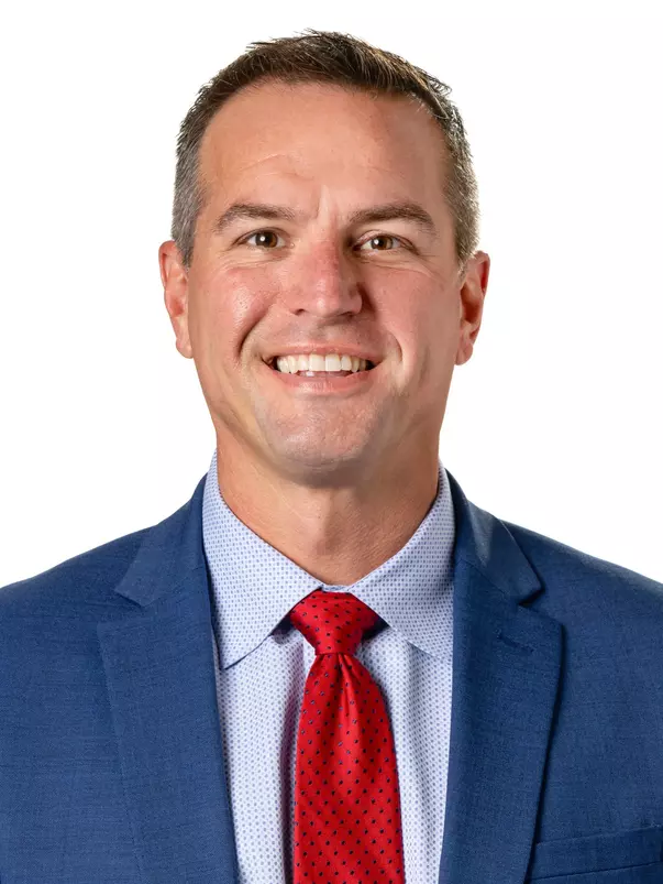 Aaron Roussell Headshot