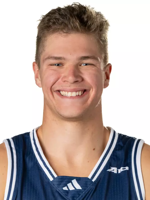 Michael Walz headshot