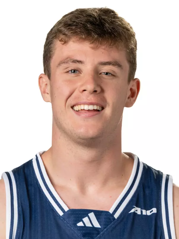 Liam Weaver headshot