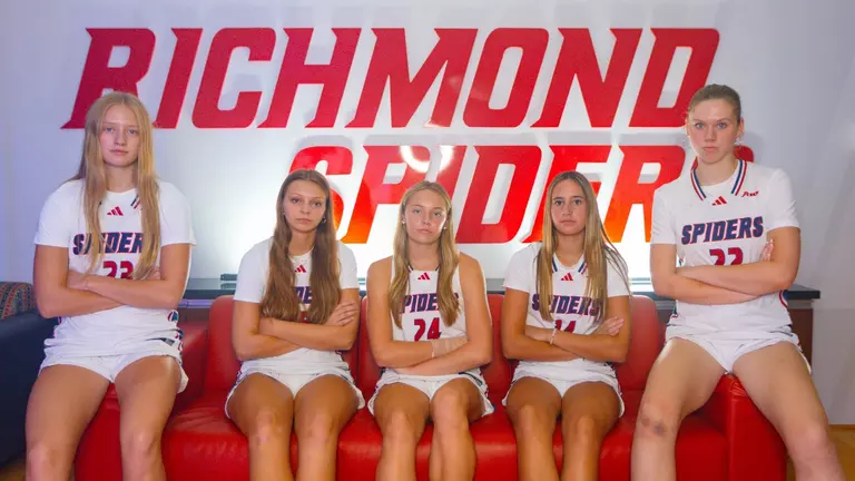 Women’s Basketball Signs Five Spiders for 2026-27