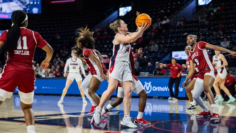 WBB Game Notes: Spiders Welcome Navy Sunday for Taylor Swift Night and Camper Reunion