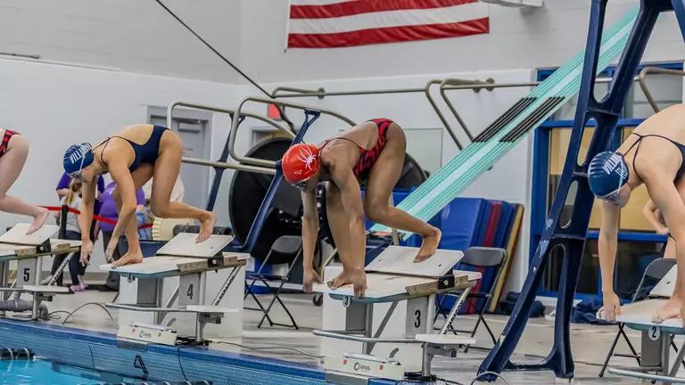 Nwakalor has Record-Breaking Day at Cavalier Invite