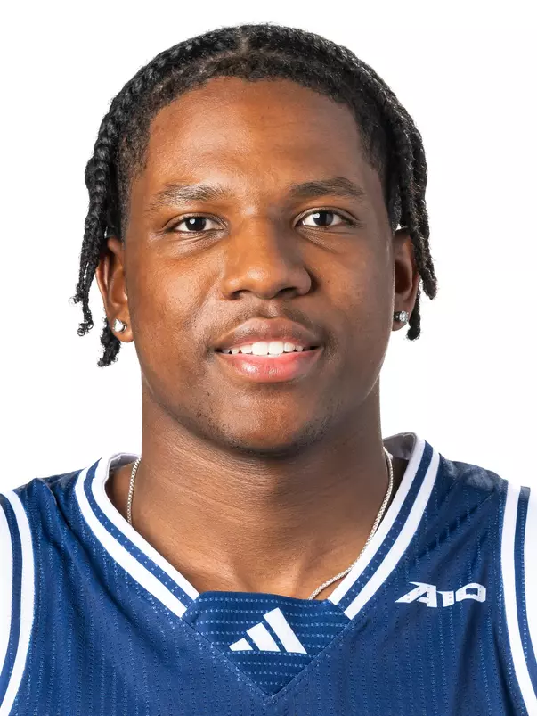 Jaylen Robinson headshot