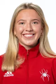 Addie Cohen headshot