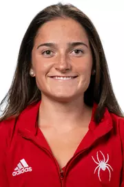 Lydia Shields headshot