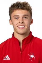 Bennett Wright headshot