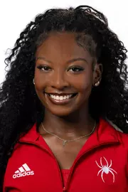Gabrielle Cummings headshot