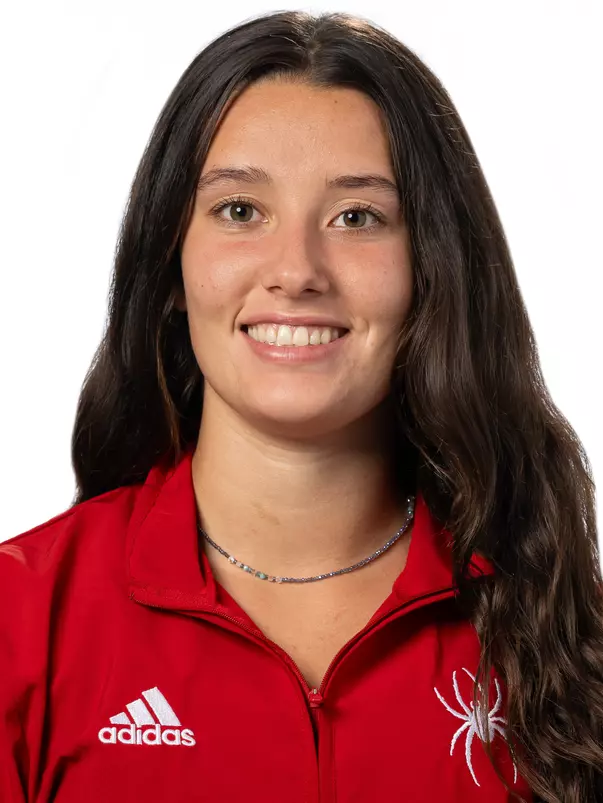 Isabella Gravina headshot