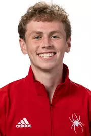 Carter Lineweaver headshot