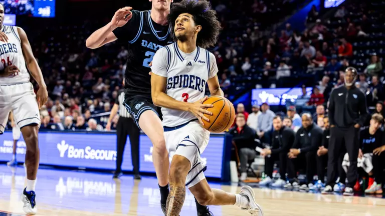 Argabright Picked for Atlantic 10 All-Rookie Team