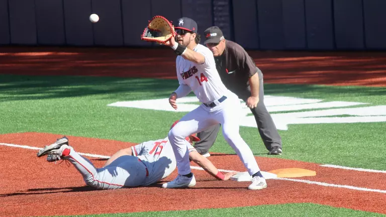 Game Notes: Spider Baseball Hosts Saint Joseph's to Open A-10 Action