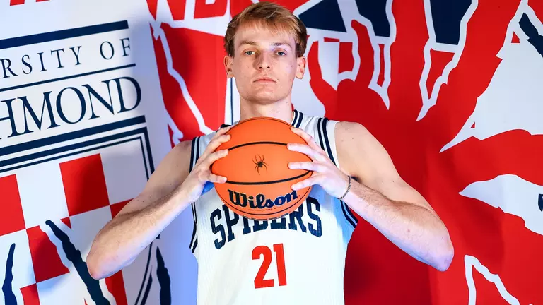 Spiders Add Monmouth Transfer Andrew Ball