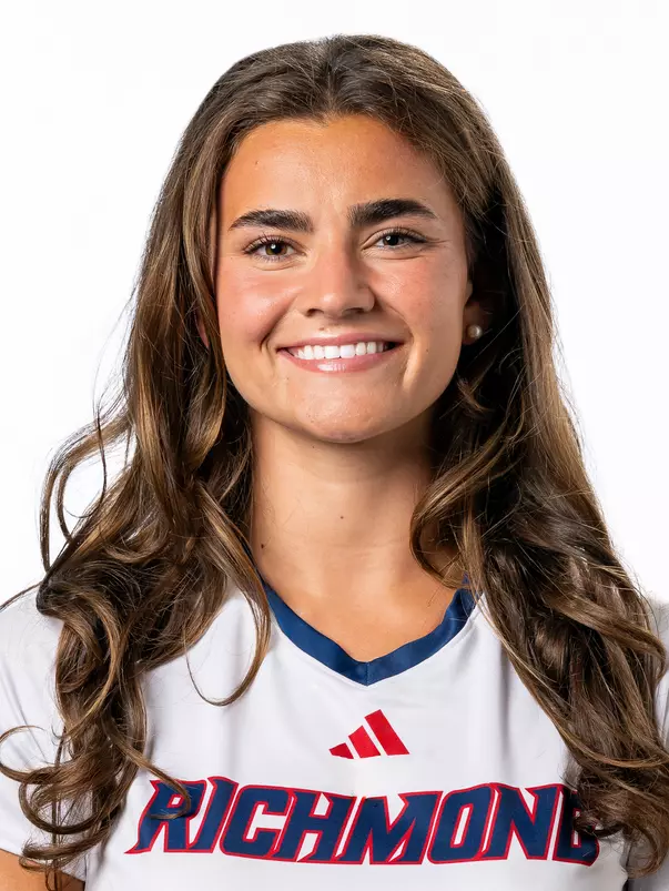 Andee Costable headshot