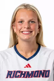 Anna Nelson headshot