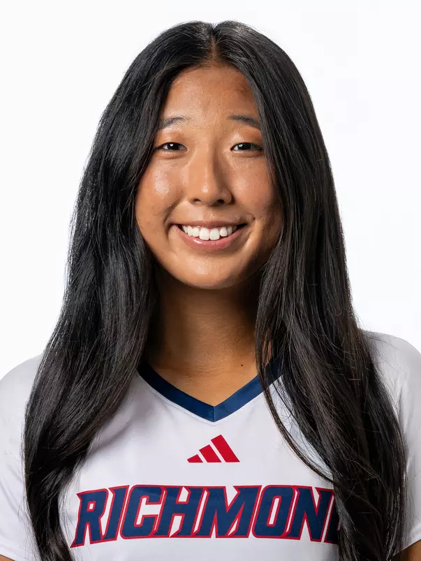 Avery Nam headshot