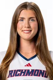 Erika Schneider headshot