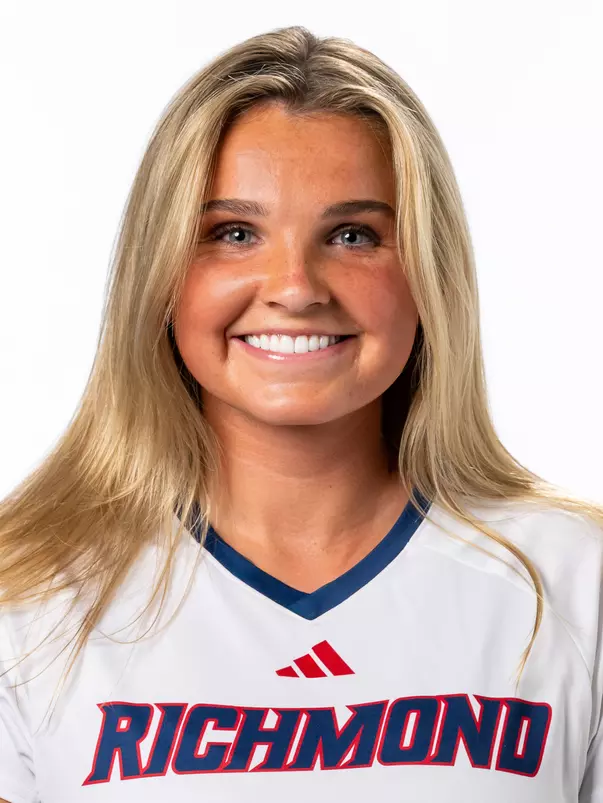 Jess Moylan headshot