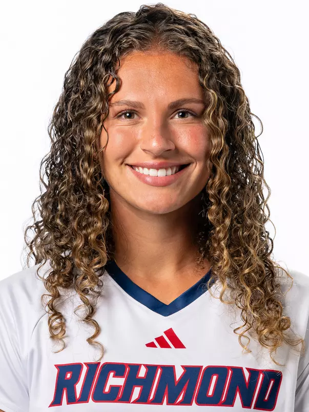 Sophia Jurado headshot