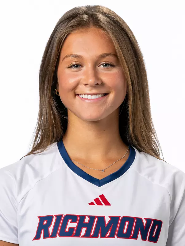 Sydney Bortz headshot