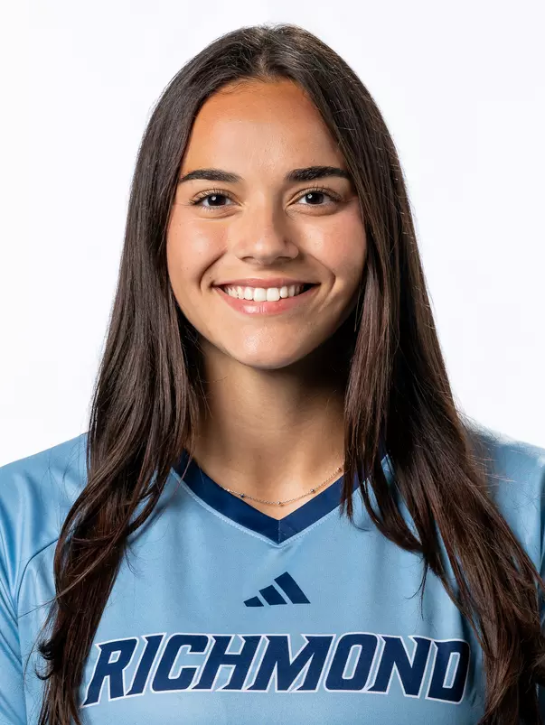 Veronica Rrapi headshot