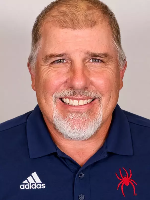 Steve Taylor headshot
