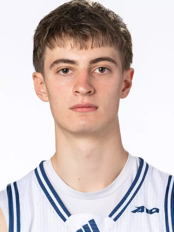Dylan Homenick headshot