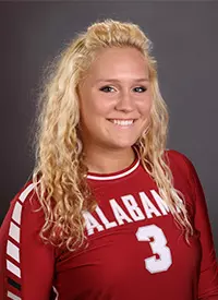 Kat Hutson 2016 Headshot