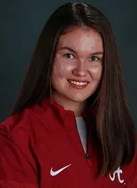 Emily Navin headshot