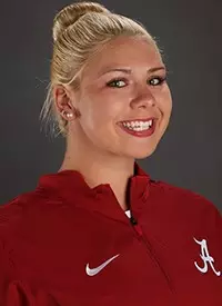 Ariana Sweany headshot