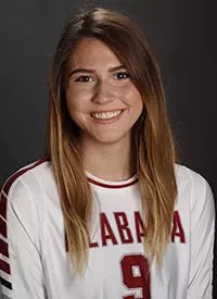 07-10-18 WVB Headshots
Hailey Peters
Photo by Amelia B. Barton