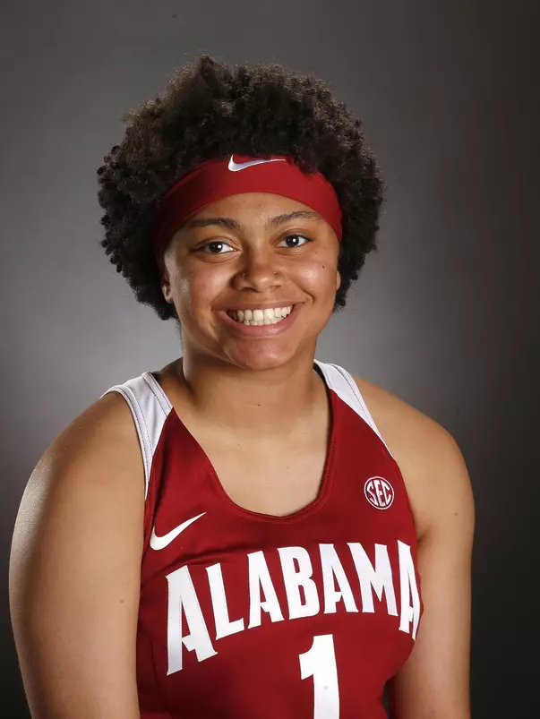 06-07-19 WBB HeadshotsMegan AbramsPhoto by Kristen Taylor