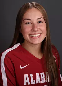 2021 Katie Shook Headshot