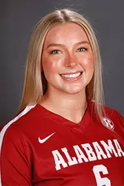 Abby Marjama 2022 Headshot