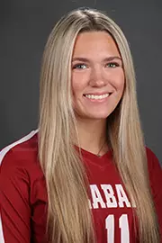Maddy McCormick 2022 Headshot