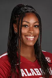 Laila Smith 2022 Headshot