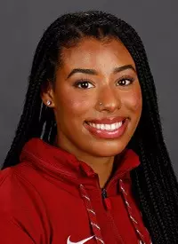 Shania Adams Headshot