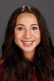 Zoe Gravier Headshot