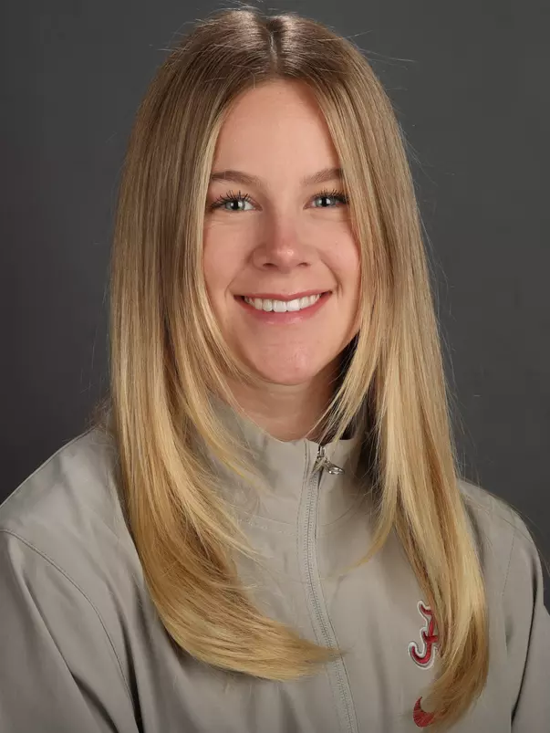 9/12/23 MWSD Mugs
Alexandra Warshaw
Photo by Robert Sutton