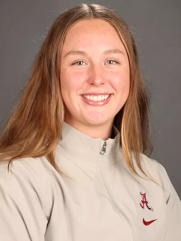 9/13/23 MWSD Mugs
Avery Wiseman
Photo by Robert Sutton