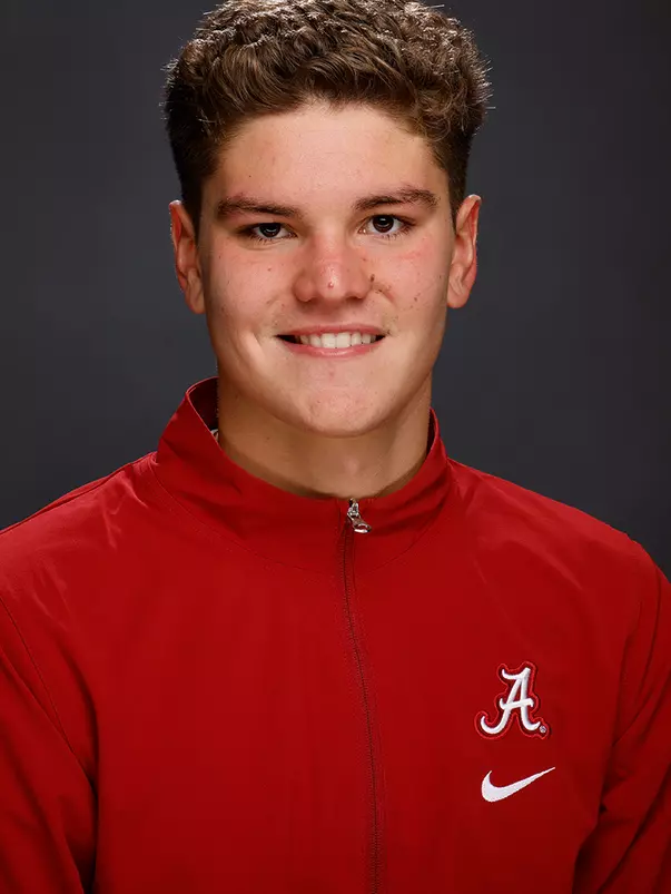 Leo Alcantara Headshot