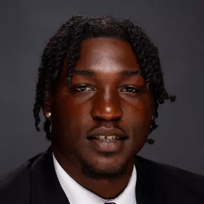 Yhonzae Pierre headshot