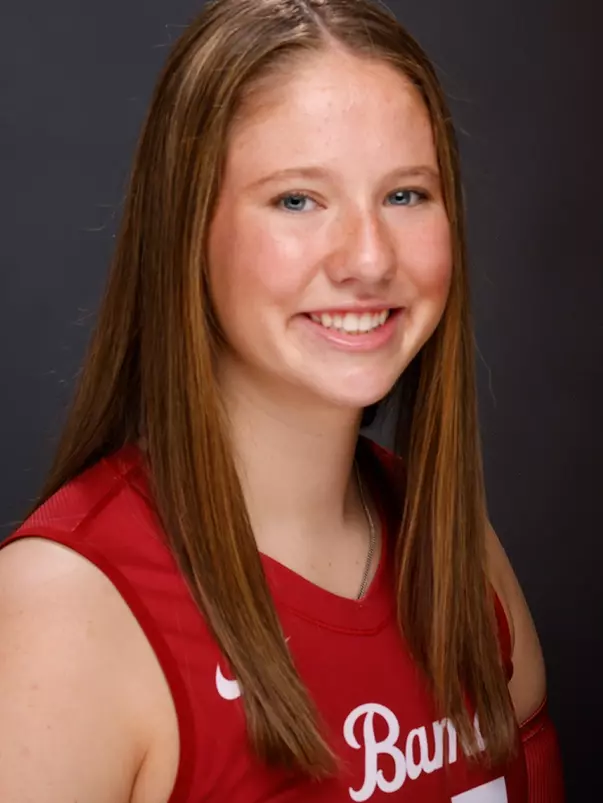 2024 Hannah Parant (27) Volleyball Headshot
