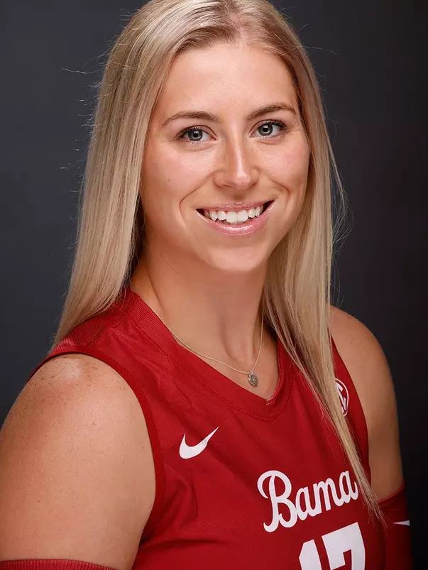 2024 Paris Thompson (17) Volleyball Headshot